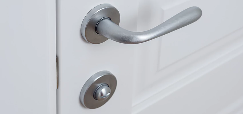 Single-Occupancy Restroom Locks Repair in Arvin, California