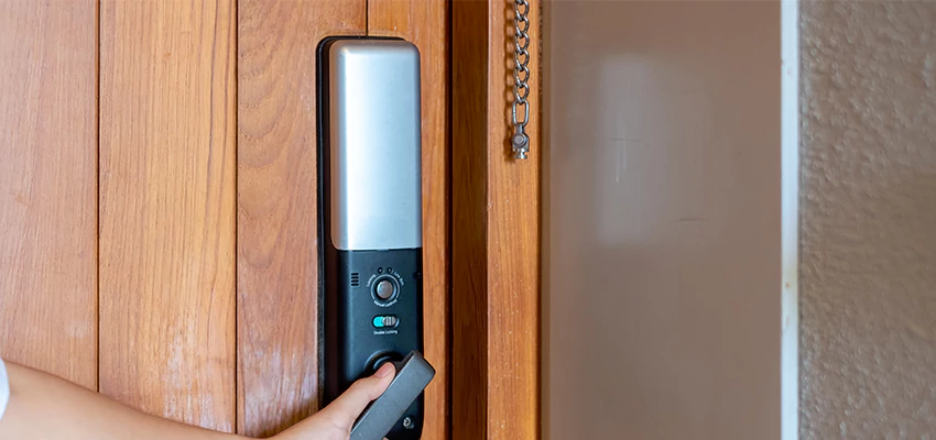 Home Security Electronic Locks Upgrades in Arvin, CA